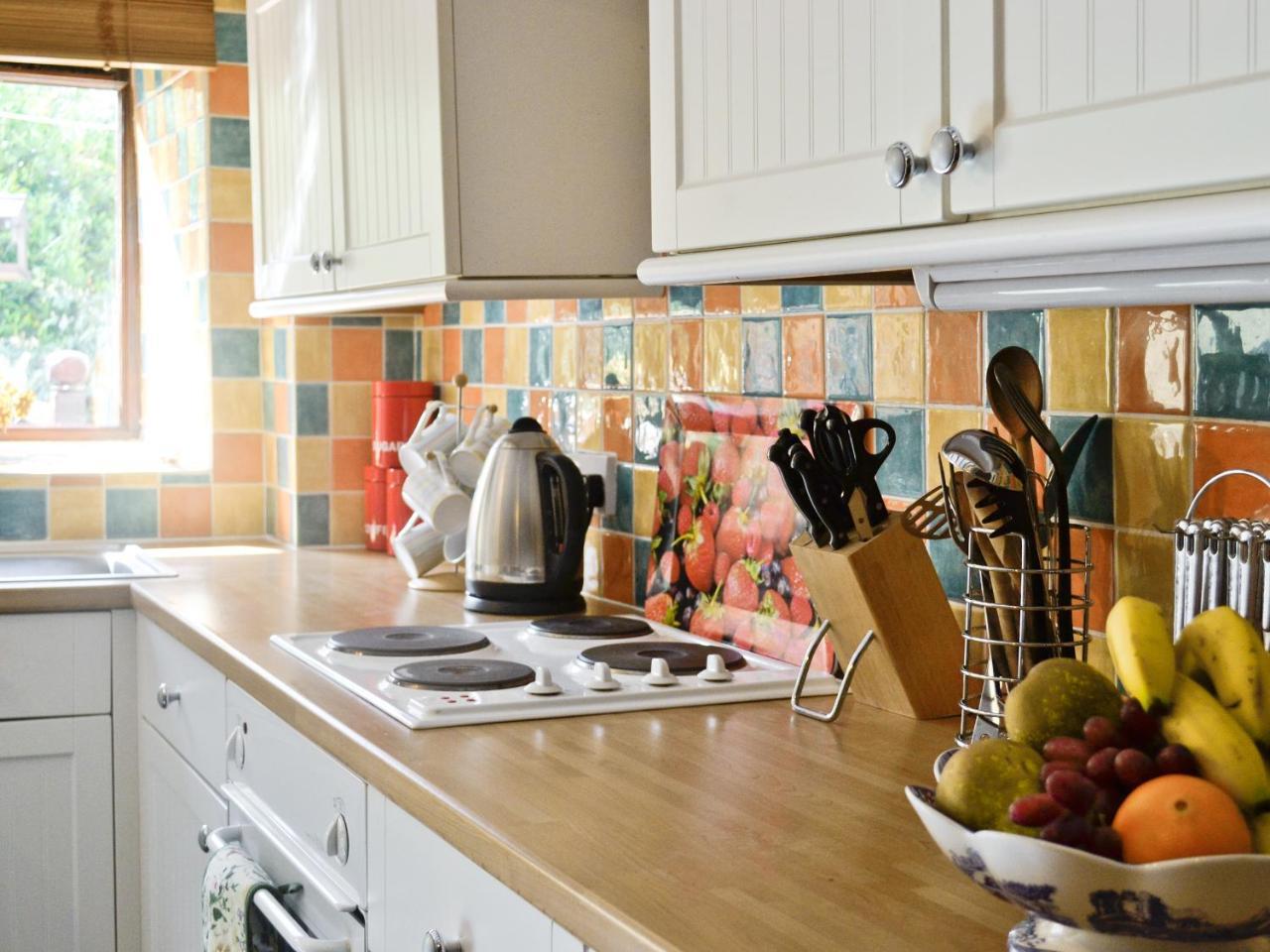 Fordbrook Cottage Brixton  Extérieur photo